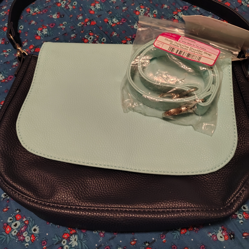 Thirty-One Green and Blue Crossbody Bag with Saddle Design